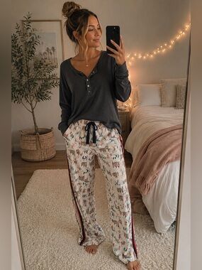 Aerie Pajama Pants Women’s Small Novelty Print Striped Cozy Loungewear Cabin